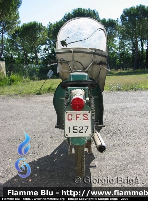Moto Guzzi 160
Corpo Forestale dello Stato
Moto storica
CFS 1527
Parole chiave: Moto_Guzzi 160 cfs1527