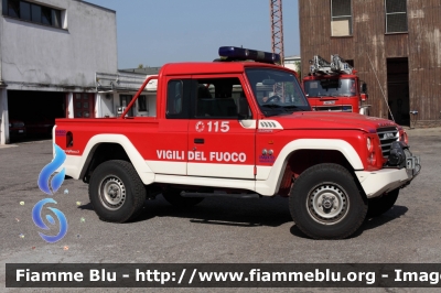 Iveco Massif
Vigili del Fuoco
Comando Provinciale di Mantova
VF 25755
Parole chiave: Iveco Massif VF25755