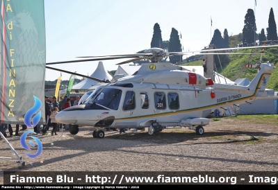 Agusta Westland AW139
Guardia di Finanza
Reparto Operativo AeroNavale
"Volpe 301"
Parole chiave: Agusta Westland AW139 Festa_Forze_Armate_2010