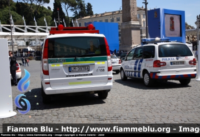 Volkswagen Sharan II Serie
Portugal - Portogallo
Policia - Transito
Polizia Stradale 
Parole chiave: Volkswagen Sharan_IISerie_Policia Portogallo_Festa_della_Polizia_2009