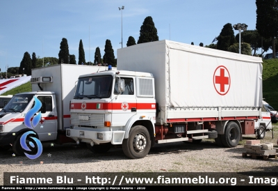 Iveco 135-17
Croce Rossa Italiana
C.I.E. Centro
Servizio Emergenze
Parole chiave: Iveco 135-17 CRI CIE_Centro
