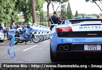 Lamborghini Gallardo II serie
Polizia di Stato
Polizia Stradale
POLIZIA F8743
Parole chiave: Lamborghini Gallardo_IIserie PoliziaF8743 Festa_Della_Repubblica_2009