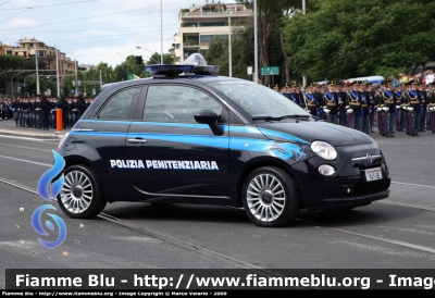 Fiat Nuova 500
Polizia Penitenziaria
POLIZIA PENITENZIARIA 947 AE
Parole chiave: Fiat Nuova_500 PoliziaPenitenziaria947AE Festa_Della_Repubblica_2009