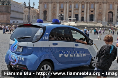 Citroen C-Zero
Polizia di Stato
Ispettorato di Pubblica Sicurezza "Vaticano"
POLIZIA H6284
Parole chiave: Citroen C-Zero POLIZIAH6284