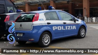 Fiat Punto VI serie
Polizia di Stato
POLIZA N5048
Parole chiave: Fiat Punto_VIserie POLIZAN5048 Roma_MotorShow2018