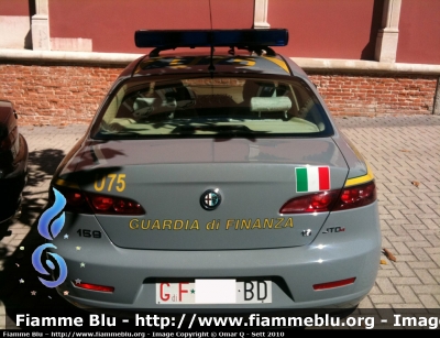 Alfa Romeo 159
Guardia di Finanza
In servizio presso un reparto della Regione Veneto
Autovettura unica, acquistata con fondi di un Comune del Veneto (destinati al settore della sicurezza pubblica)
Parole chiave: Alfa-Romeo 159