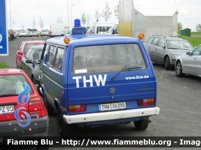Volkswagen Transporter T3
Bundesrepublik Deutschland - Germania
Technisches Hilfswerk
THW 86390
