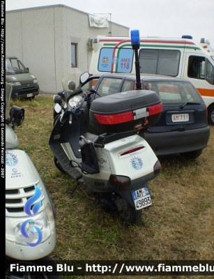 Piaggio Hexagon GT 250
ARES 118 - Regione Lazio
Azienda Regionale Emergenza Sanitaria
Parole chiave: moto_soccorso ARES_118 Lazio Piaggio Hexagon_GT250 AM49893
