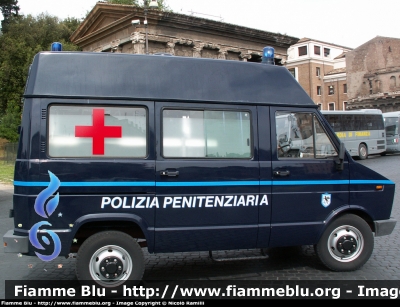 Alfa Romeo 35AR8 4x4
Polizia Penitenziaria
Ambulanza per il Trasporto di Detenuti Infermi
POLIZIA PENITENZIARIA 765 AA
Parole chiave: Alfa-Romeo 35AR8_4x4 PoliziaPenitenziaria765AA