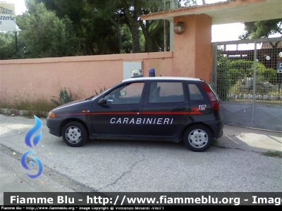 Fiat Punto I Serie
Carabinieri 
CC AV593

Parole chiave: Fiat Punto_ISerie CCAV593