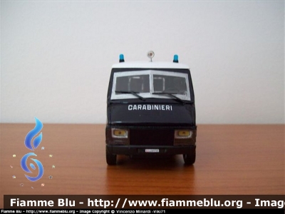 Fiat 242
Carabinieri Btg Mobile
Blindato Ordine Pubblico Anno 1984 - Reparti Speciali
Parole chiave: Fiat 242