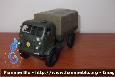 OM CL51 Leoncino 4x4
Carabinieri
XI Brigata Meccanizzata - Anni 60
Modello in scala 1/43
Parole chiave: OM CL51_Leoncino_4x4
