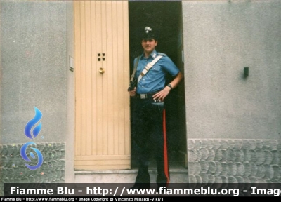 Carabinieri Anni 80
Uniforme Estiva Mod.84 - Foto concessa dall'Aps dei CC Vincenzo MINARDI da Crispiano (TA).-
Parole chiave: Uniformi_Carabinieri