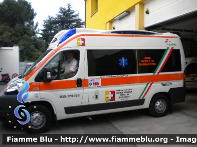 Fiat Ducato X250
Croce Bianca Bergamo
Ambulanza allestimento Aricar
Parole chiave: Fiat Ducato_X250 Ambulanza