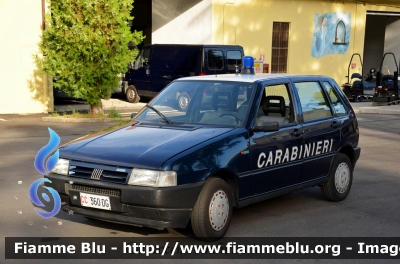 Fiat Uno II serie
Carabinieri
CC 360 DG
Parole chiave: Fiat Uno_IIserie CC360DG