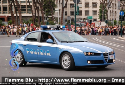 Alfa Romeo 159
Polizia di Stato
Squadra Volante
POLIZIA F5313
Parole chiave: Alfa-Romeo 159 PoliziaF5313