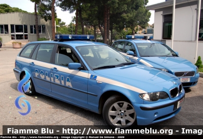 Bmw 320 E46 Touring II serie II fornitura
Polizia di Stato Polizia Stradale in servizio sulla rete di Autostrade per L'Italia POLIZIA F3977
Parole chiave: Bmw_320_E46_Touring_IIserie_IIfornitura PoliziaF3977