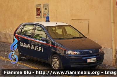 Fiat Punto II serie
Carabinieri
Comando Carabinieri Banca d'Italia
CC BT 443
Parole chiave: Fiat Punto_IIserie CCBT443