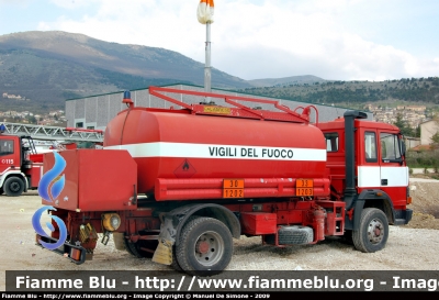 Iveco 135-17
Vigili del Fuoco
Autocisterna trasporto carburante
VF 14800
Parole chiave: Iveco 135-17 VF14800
