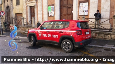 Jeep Renegade
Vigili del Fuoco
Comando Provinciale di Perugia
VF 27876
Parole chiave: Jeep Renegade VF27876