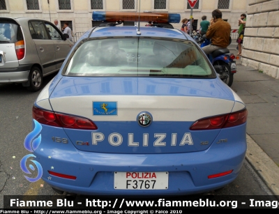 Alfa Romeo 159 Q4 3.2
Polizia di Stato
Polizia Stradale
Nucleo Scorte del Quirinale
POLIZIA F3767
Parole chiave: Alfa-Romeo 159 PoliziaF3767 Festa_Della_Repubblica_2010