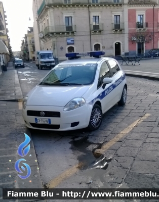 Fiat Grande Punto
Polizia Municipale Carlentini (SR)
Parole chiave: Fiat Grande_Punto