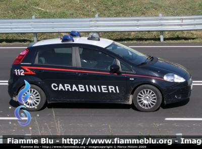 Fiat Grande Punto
Carabinieri
CC CN 079
Seconda Fornitura
Parole chiave: Fiat Grande_Punto CCCN079