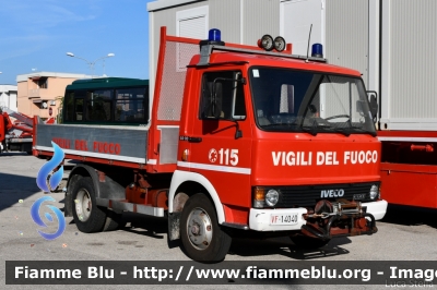 Iveco 60-10
Vigili del Fuoco
Comando Provinciale di Rovigo
VF 14040
Parole chiave: Iveco 60-10 VF14040