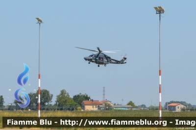Agusta-Westland HH-139A
Aeronautica Militare Italiana
15° Stormo S.A.R.
15-42
Parole chiave: Agusta-Westland HH-139A AM1542