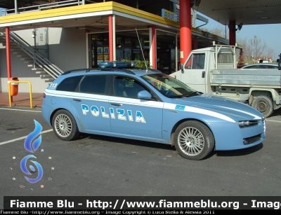 Alfa Romeo 159 Sportwagon
Polizia di Stato
Polizia Stradale
Parole chiave: Alfa-Romeo 159_Sportwagon