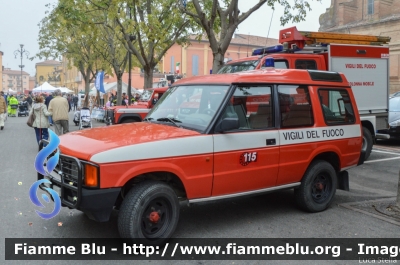 Land Rover Discovery I serie
Vigili del Fuoco
 Comando Provinciale di Bologna
 Distaccamento Volontario di Medicina
 VF 17087
Parole chiave: Land-Rover Discovery_Iserie VF17087