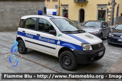 Fiat Nuova Panda 4x4 I serie
Polizia Municipale
Unione dei Comuni del Frignano (MO)
Parole chiave: Fiat Nuova_Panda_4x4_Iserie