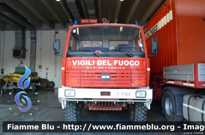 Man-Meccanica F99 4x4
Vigili del Fuoco
Comando Provinciale di Ravenna
Allestimento Baribbi
VF 17453
Parole chiave: Man-Meccanica F99_4x4 VF17453 Santa_BArbara_2017