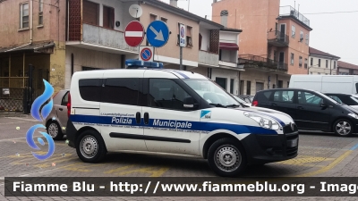 Fiat Doblò III serie
Polizia Municipale - Polizia del Delta
Postazione di Codigoro
Ufficio mobile allestimento Focaccia
POLIZIA LOCALE YA 618 AJ
Parole chiave: Fiat Doblò_IIIserie