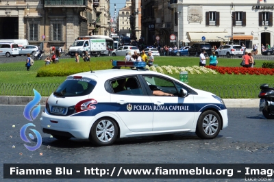 Peugeot 208
Polizia Roma Capitale
Parole chiave: vPeugeot 208 Festa_della_Repubblica_2015