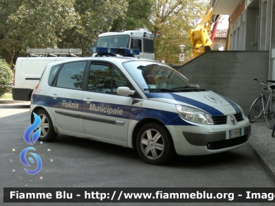 Renault Scenic III serie
Polizia Municipale 
Unione dei Comuni dell'Alto Ferrarese
 Comune di Vigarano Mainarda
Parole chiave: Renault Scenic_IIIserie