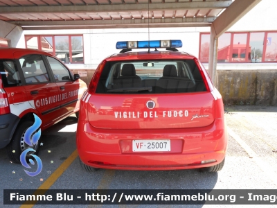 Fiat Grande Punto
Vigili del Fuoco
 Comando Provinciale di Bologna 
VF 25007
Parole chiave: Fiat Grande_Punto VF25007