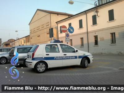 Fiat Punto III serie
Polizia Municipale - Polizia del Delta
Postazione di Codigoro
Parole chiave: Fiat Punto_IIIserie