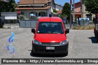 Opel Combo II serie
Vigili del Fuoco
Comando Provinciale di Forlì-Cesena
Distaccamento Volontario di Cesenatico
VF 25749
Parole chiave: Opel Combo_IIserie VF25749