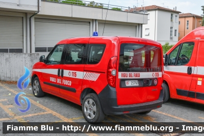 Fiat Doblò III serie
Vigili del Fuoco
Comando Provinciale di Forlì Cesena
VF 25760
Parole chiave: Fiat Doblò_IIIserie VF25760