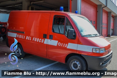 Fiat Ducato II Serie
Vigili del Fuoco
Comando Provinciale di Padova
VF 26790
Parole chiave: Fiat Ducato_IISerie VF26790