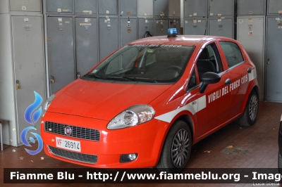 Fiat Grande Punto
Vigili del Fuoco
Comando Provinciale di Modena
Veicoli acquistati con fondi post sisma 2012
VF 26914
Parole chiave: Fiat Grande_Punto VF26914