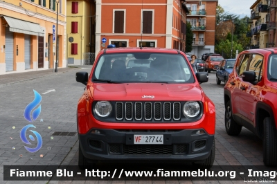 Jeep Renegade
Vigili del Fuoco
Comando Provinciale di Bologna
VF 27745
Parole chiave: Jeep Renegade VF27745 VF27744