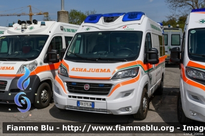 Fiat Ducato X290
Croce Verde Castelnovo nè Monti (RE)
Allestimento EDM
Parole chiave: Fiat Ducato_X290 Ambulanza