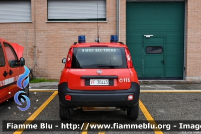 Fiat Nuova Panda 4x4 II serie
Vigili del Fuoco
Comando Provinciale Di Ferrara
VF 30448
Parole chiave: Fiat Nuova_Panda_4x4_IIserie VF30445