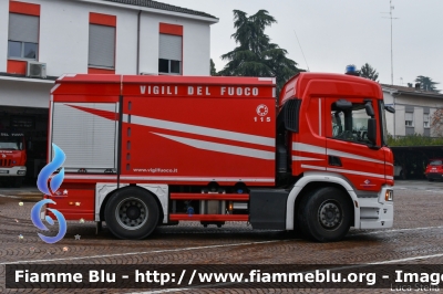 Scania P370 III serie
Vigili del Fuoco
Comando Provinciale di Reggio Emilia
AutoBottePompa allestimento Bai
VF 30867
Parole chiave: Scania P370_IIIserie VF30867