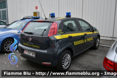 Fiat Punto VI serie
Guardia di Finanza
GdiF 397 BM
Parole chiave: Fiat Punto_VIserie GdiF397BM