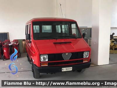 Alfa-Romeo AR8
Servizio Antincendio Aziendale IFM
Polo chimico di Ferrara
Parole chiave: Alfa-Romeo AR8