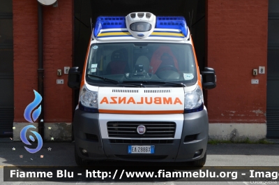 Fiat Ducato X250
Assistenza Pubblica Parma
Allestimento Aricar
M6
Parole chiave: Fiat Ducato_X250 Ambulanza