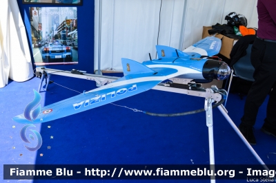 APR FlySecur
Polizia di Stato
in esposizione a 
Roma Drone Show 2015
Parole chiave: APR FlySecur